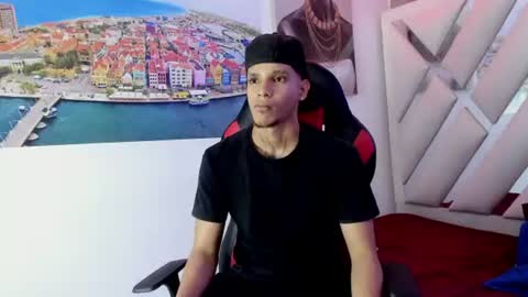 Snapshot of owen_blaze3 chatting on 06-18-26, 03:18 owen blaze online show from 06-18-26, 03:18