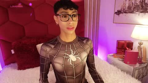 Owen online show from 04-09-26, 03:17