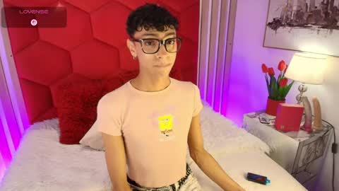 Owen online show from 04-14-26, 03:01