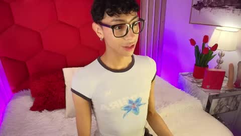 Owen online show from 04-18-26, 03:10