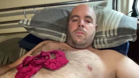 Owen2022 online show from 11-24-25, 07:08