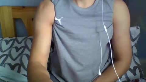 Snapshot of owensir chatting on 12-21-25, 07:54 owensir online show from 12-21-25, 07:54