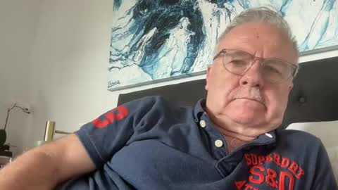 ozhairybearxxxx online show from 12-09-24, 02:45
