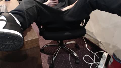 ozilla0699 online show from 01-03-25, 11:44