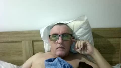 Brian online show from 09-19-25, 10:38