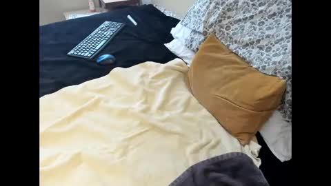 p guin12345 online show from 02-22-26, 04:05