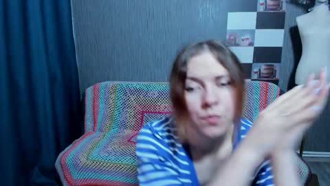 Ella online show from 02-10-26, 06:17