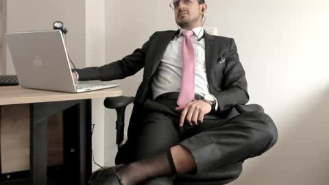 Snapshot of pablo_rincon95 chatting on 01-03-25, 04:06 pablo rincon95 online show from 01-03-25, 04:06