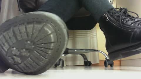 Pablo Meness online show from 01-25-25, 06:24