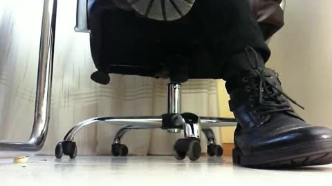 Pablo Meness online show from 01-26-25, 12:54