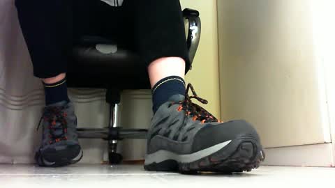 Pablo Meness online show from 02-26-25, 05:39