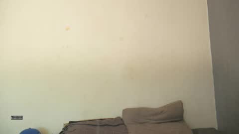 Snapshot of packmanmx chatting on 01-21-25, 05:41 Alberto online show from 01-21-25, 05:41