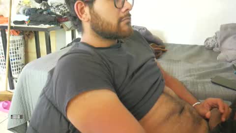 Snapshot of packmanmx chatting on 01-21-25, 08:43 Alberto online show from 01-21-25, 08:43