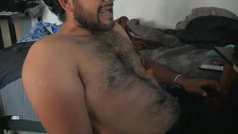 Snapshot of packmanmx chatting on 01-21-25, 11:45 Alberto online show from 01-21-25, 11:45