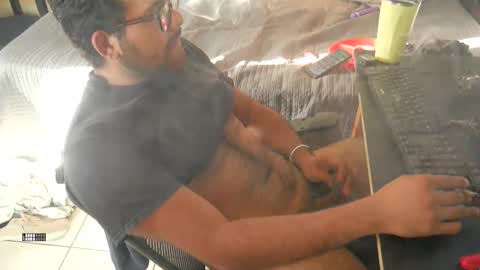 Snapshot of packmanmx chatting on 01-27-25, 11:11 Alberto online show from 01-27-25, 11:11