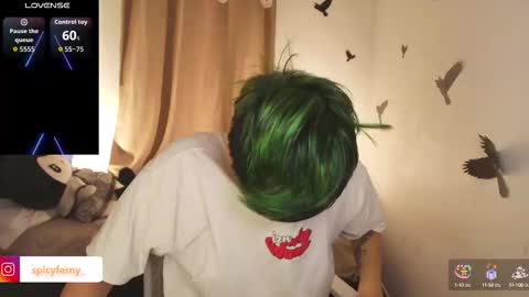 Fernanda online show from 10-25-25, 08:55