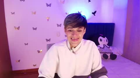 Fernanda online show from 11-18-25, 12:20