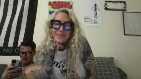 paigesixx_charlievicious online show from 10-18-25, 09:10