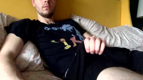 Snapshot of paintdude424 chatting on 02-28-25, 05:26 paintdude424 online show from 02-28-25, 05:26