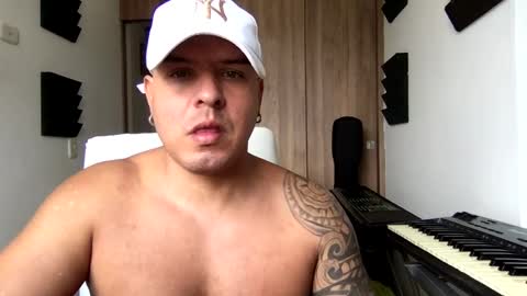 paisaexotico online show from 10-05-25, 04:49