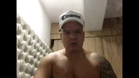 paisaexotico online show from 11-10-25, 03:16