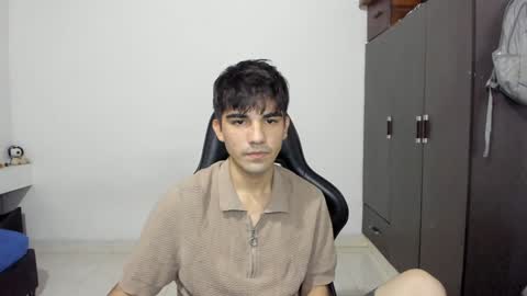 Snapshot of pakun_ chatting on 12-18-24, 12:21 pakun_ online show from 12-18-24, 12:21