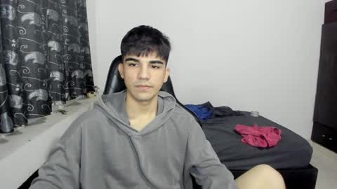 Snapshot of pakun_ chatting on 02-08-25, 01:43 pakun_ online show from 02-08-25, 01:43