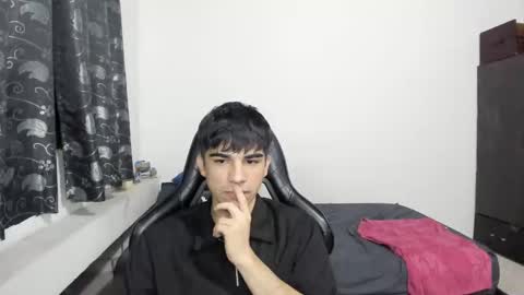 Snapshot of pakun_ chatting on 03-01-25, 01:32 pakun_ online show from 03-01-25, 01:32