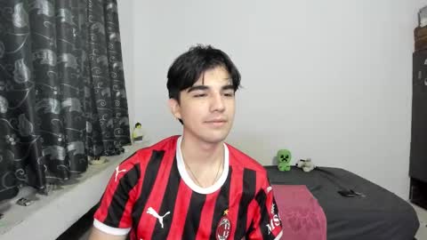 Snapshot of pakun_ chatting on 10-08-25, 02:20 pakun_ online show from 10-08-25, 02:20