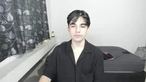 Snapshot of pakun_ chatting on 10-17-25, 02:37 pakun_ online show from 10-17-25, 02:37