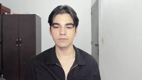 Snapshot of pakun_ chatting on 11-21-25, 02:54 pakun_ online show from 11-21-25, 02:54