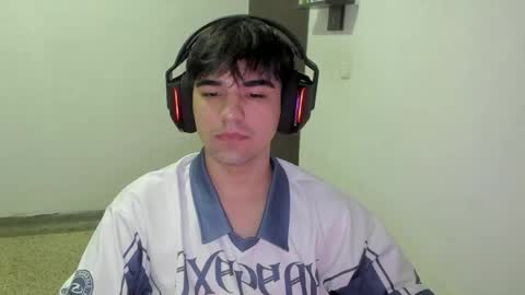 pakun_ online show from 04-23-26, 09:28