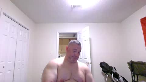 palmettohusker online show from 10-25-25, 03:14