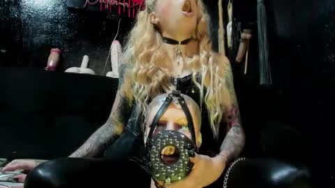 Paloma online show from 02-06-26, 09:18