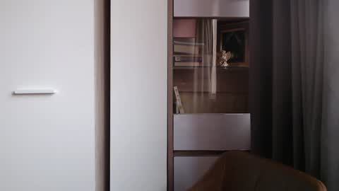 BABE online show from 11-22-25, 06:23