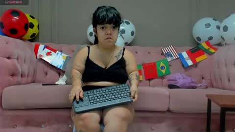 Snapshot of pamelabonnet_mml chatting on 06-18-26, 06:34 pamelabonnet_mml online show from 06-18-26, 06:34