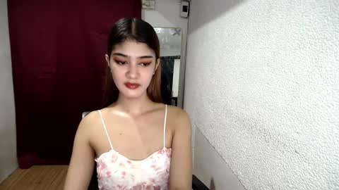 Snapshot of pamelacumx chatting on 03-01-25, 04:33 its your little AIRA online show from 03-01-25, 04:33