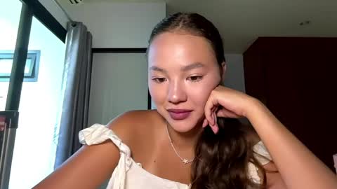 Kamila online show from 04-20-26, 05:10