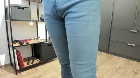 Snapshot of pampersandspanking chatting on 02-28-26, 06:09 pampersandspanking online show from 02-28-26, 06:09