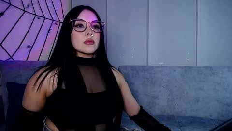 Snapshot of pandora__1 chatting on 10-19-25, 11:38 pandora__1 online show from 10-19-25, 11:38