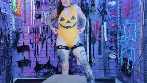 Snapshot of pandoranez chatting on 10-30-25, 07:54 PandoraNez online show from 10-30-25, 07:54