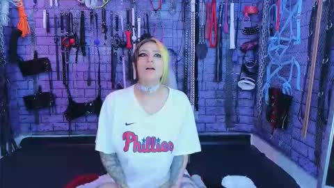 Snapshot of pandoranez chatting on 12-02-25, 11:34 PandoraNez online show from 12-02-25, 11:34