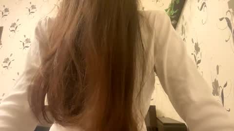 Kate online show from 10-12-25, 09:36