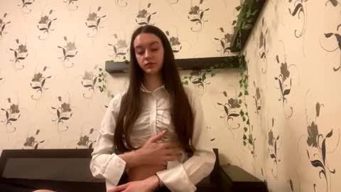 Kate online show from 10-16-25, 09:27