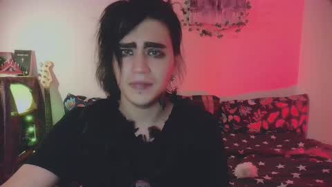 In bio online show from 11-09-25, 01:37