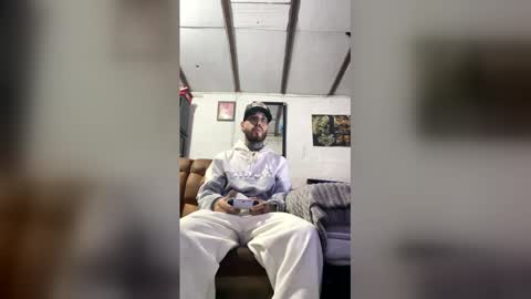 panthers_room online show from 04-06-26, 02:53