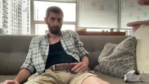 PantsLessTraveler online show from 07-09-26, 10:25