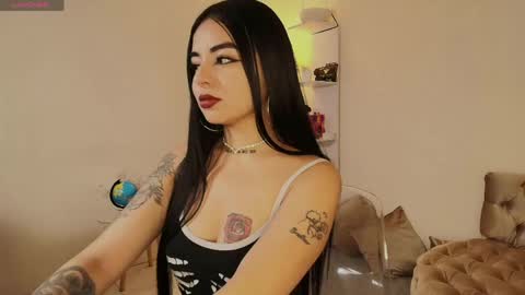 Snapshot of pao2c_ chatting on 05-25-26, 11:44 PAOLA IM INDEPENDENT MODEL online show from 05-25-26, 11:44