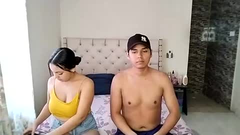 Paola 23 and Andres 25 online show from 06-21-26, 03:14