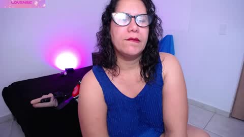 paola online show from 01-25-25, 12:47